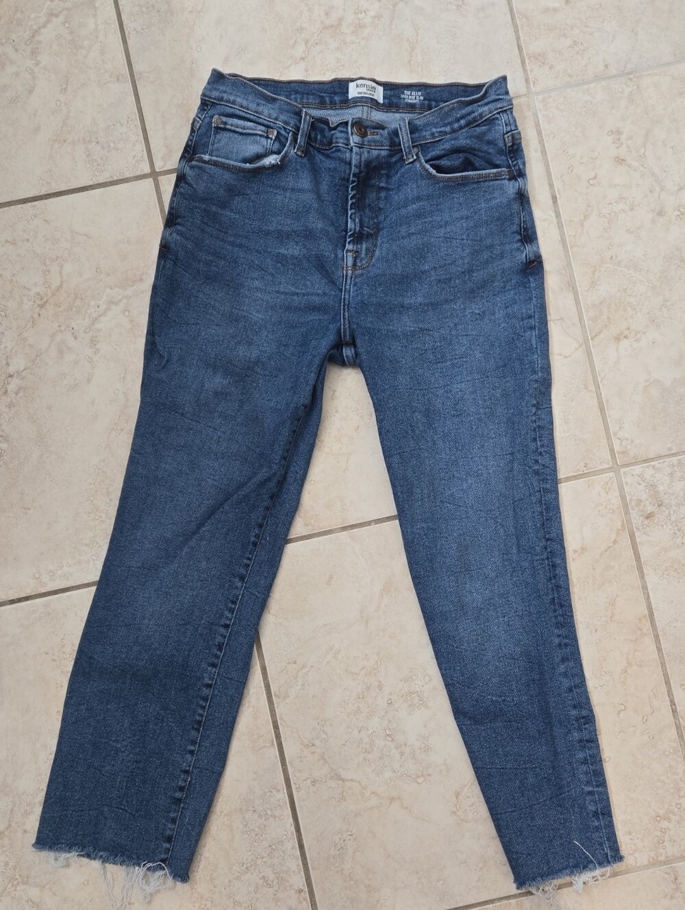 Kensie Dark Blue Cropped Straight Leg Jeans